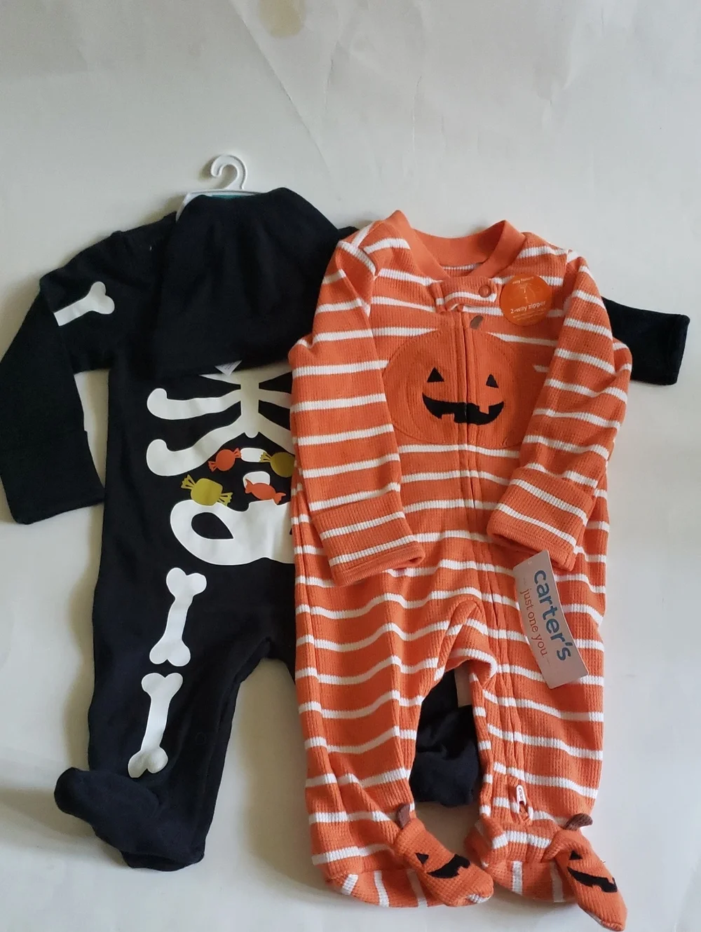 NWT Carter’s Halloween 3M 2-Pack Bundle Skeleton & Jack-O-Lantern Sleepers